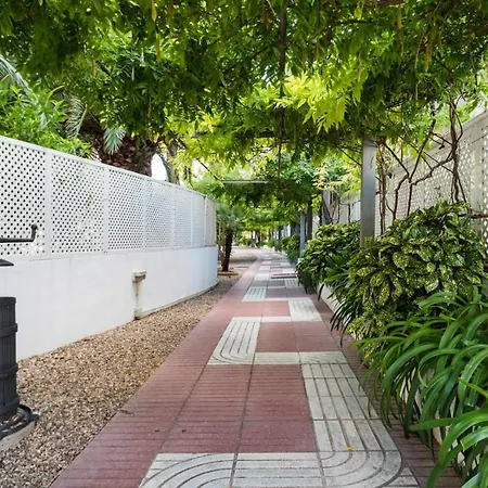 Colonial Al Lado De La Playa (adults Only) Apartment