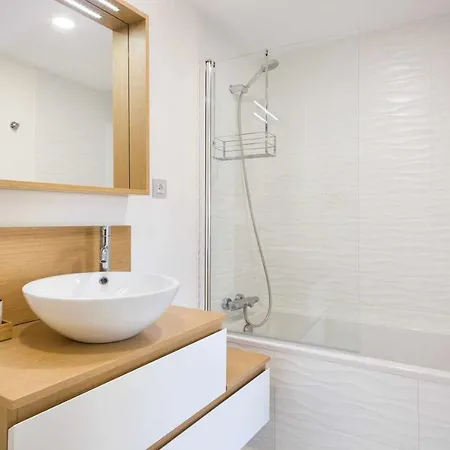 Colonial - Al Lado De La Playa (adults Only) Apartment Sitges